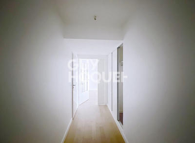 Appartement - 76 m² - 3 pièces