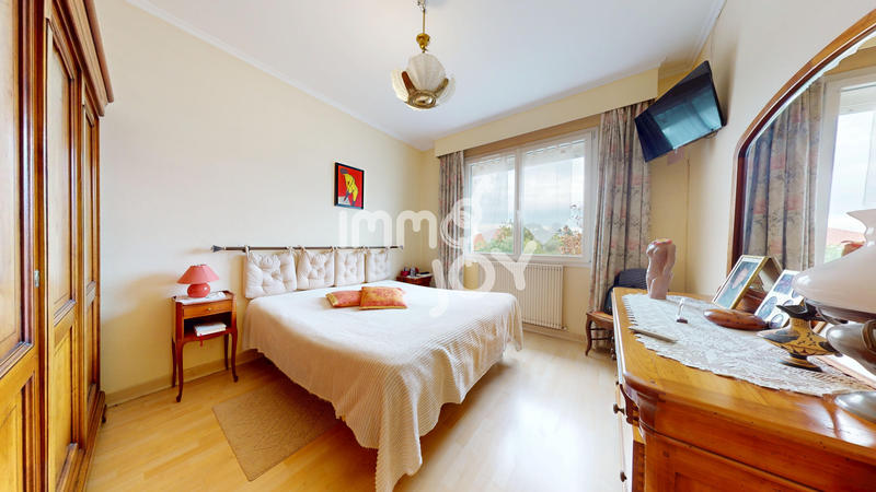 Maison - 164 m² - 6 pièces