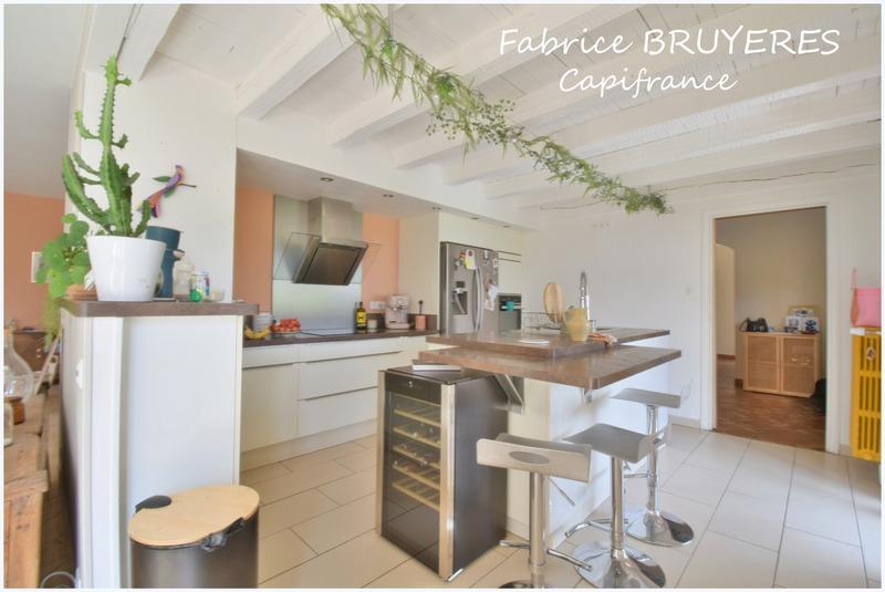 Maison - 230 m² - 5 pièces