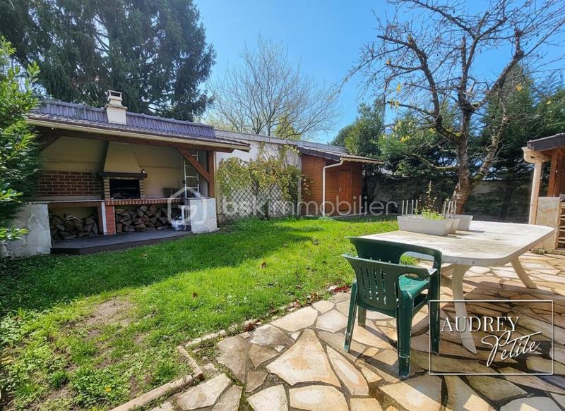 Maison - 148 m² - 7 pièces