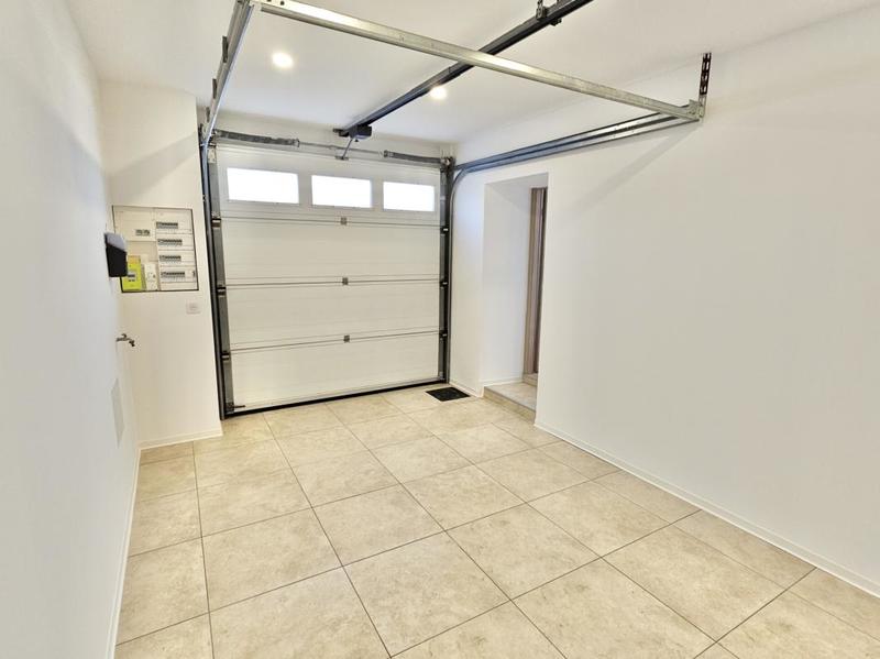 Maison - 111 m² - 4 pièces