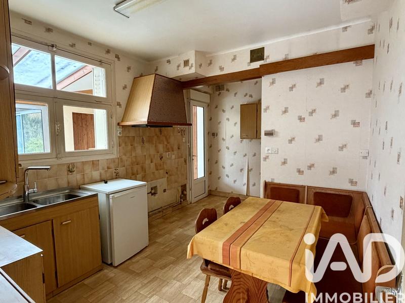 Maison - 90 m² - 4 pièces