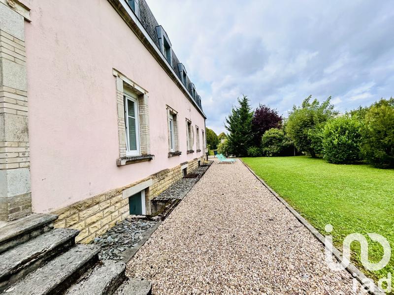 Maison de village - 360 m² - 10 pièces