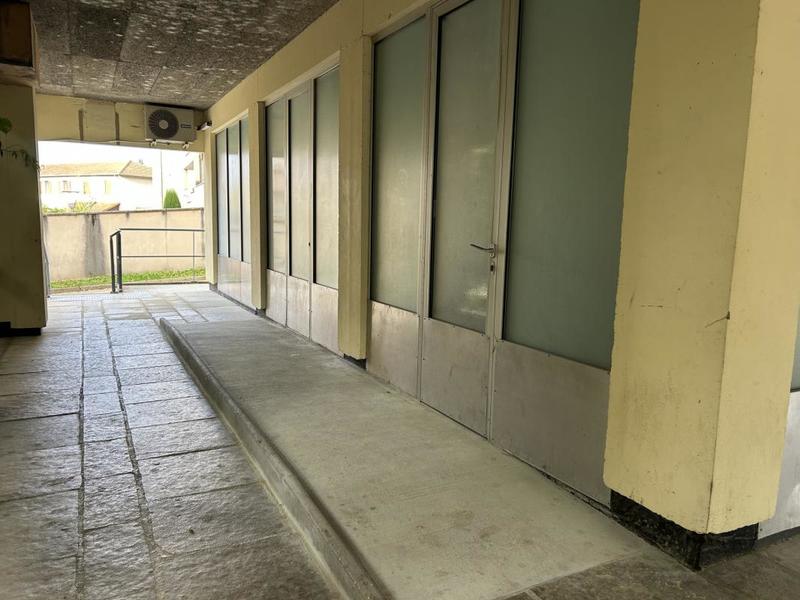 Local d'activité / Entrepôt - 30 m²