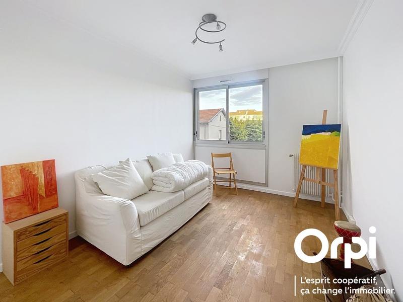 Appartement - 108 m² - 4 pièces