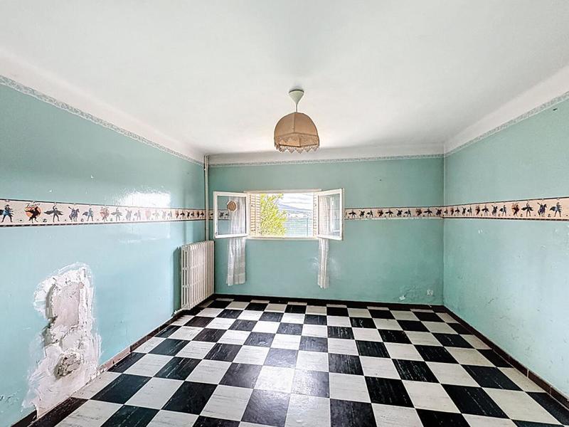 Maison - 150 m² - 7 pièces