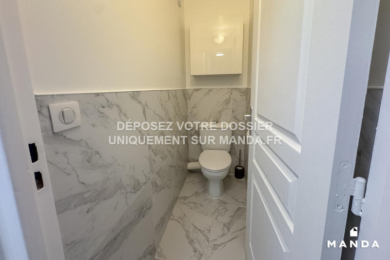 Chambre - 9 m² - 6 pièces