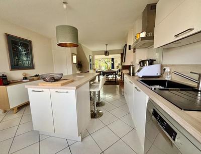 Maison - 150 m² - 6 pièces