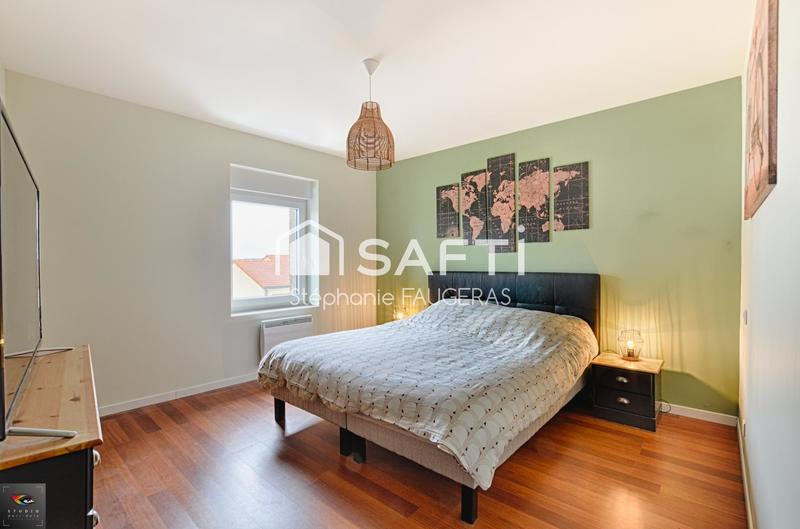 Maison - 205 m² - 7 pièces