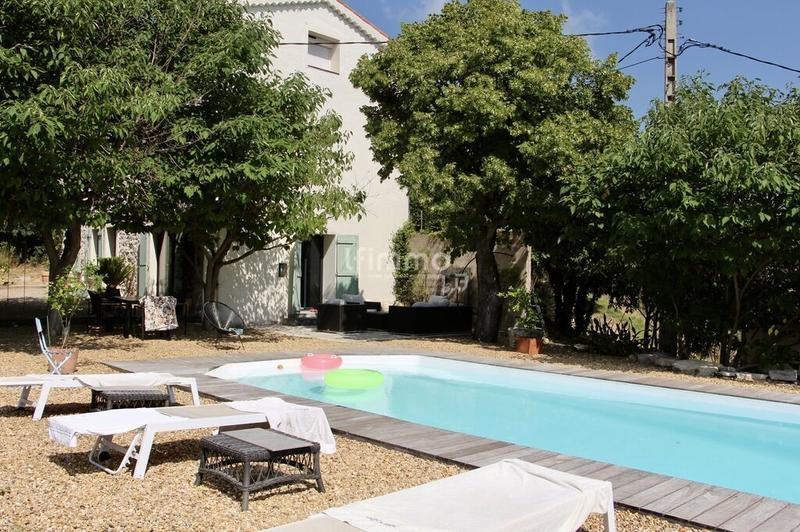 Maison - 212 m² - 6 pièces