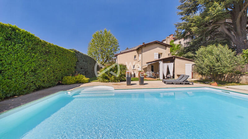 Maison - 162 m² - 6 pièces