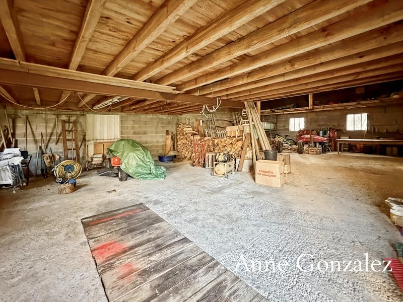 Maison - 180 m² - 6 pièces