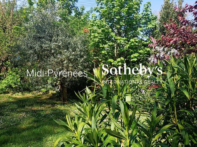 Maison - 142 m² - 7 pièces