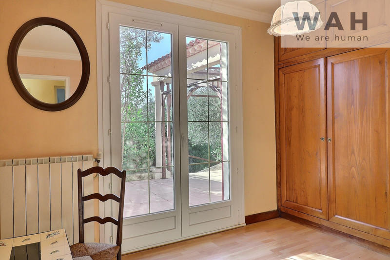 Maison - 157 m² - 6 pièces