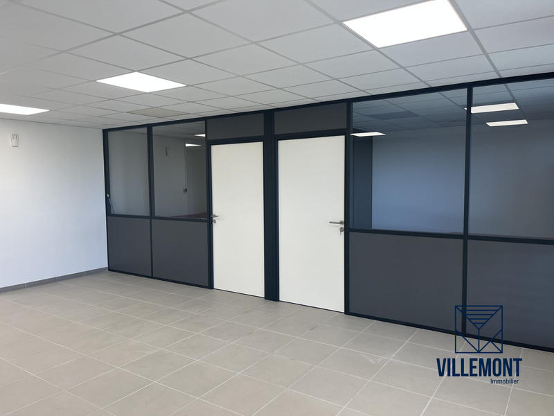 Bureau - 64 m² - 3 pièces