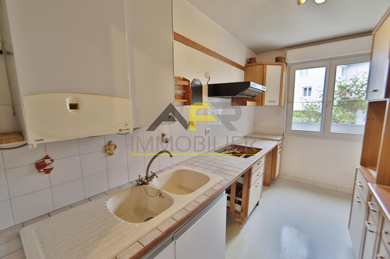 Appartement - 89 m² - 4 pièces