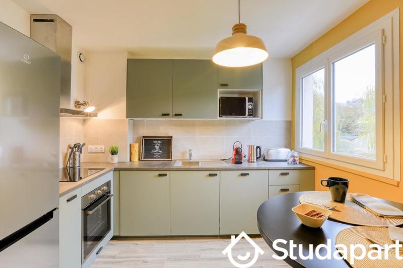 Chambre - 10 m² - 1 pièce