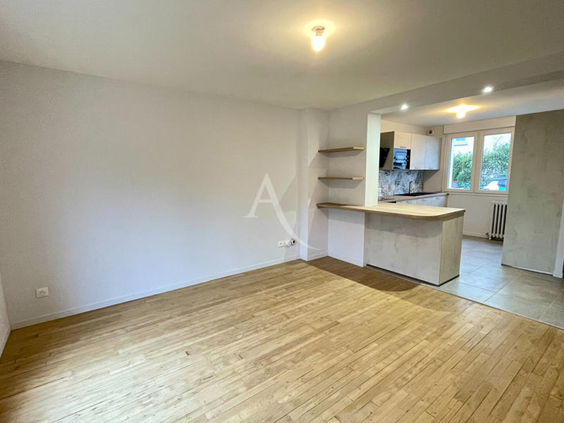 Maison - 75 m² - 4 pièces