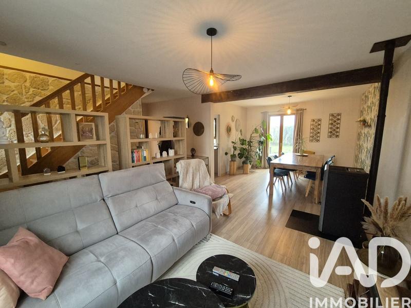 Maison - 105 m² - 4 pièces