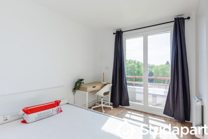 Chambre - 10 m² - 1 pièce