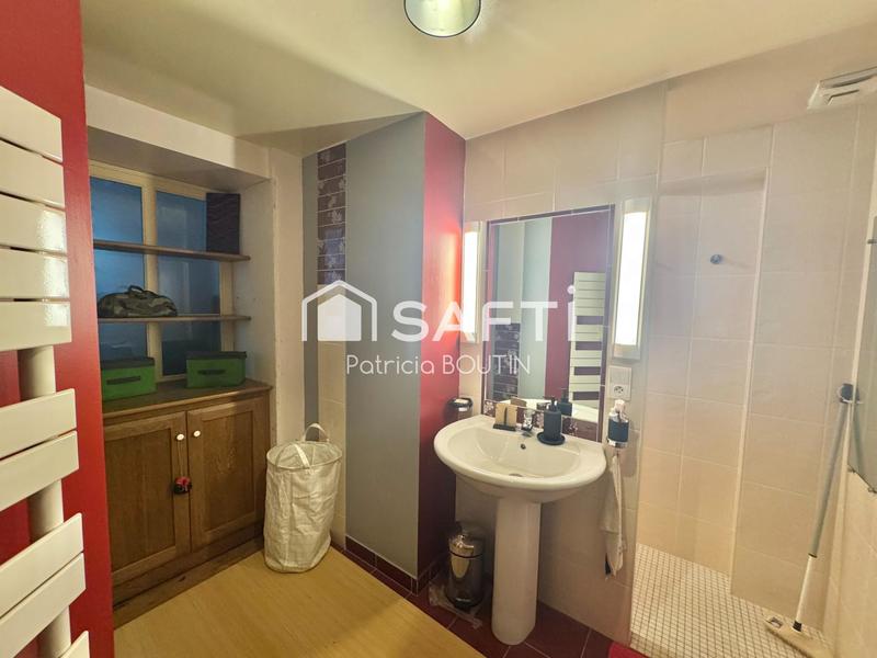 Maison - 186 m² - 6 pièces