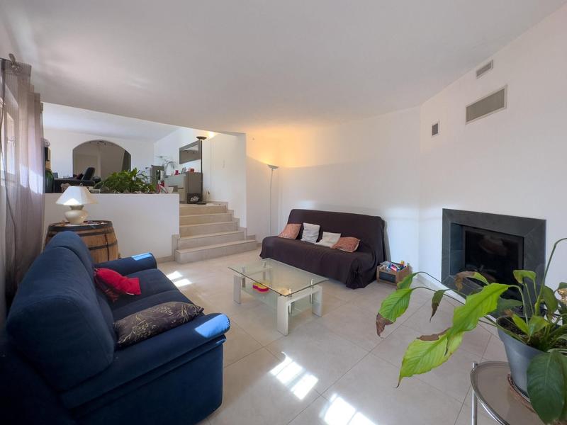 Villa - 195 m² - 6 pièces