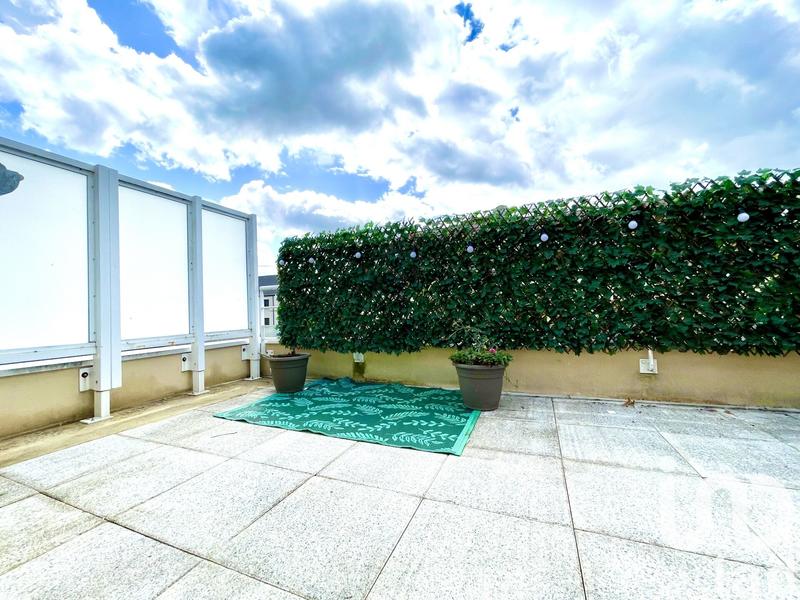 Appartement - 82 m² - 4 pièces