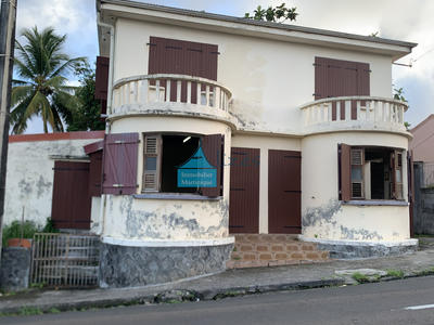 Maison - 155 m² - 5 pièces