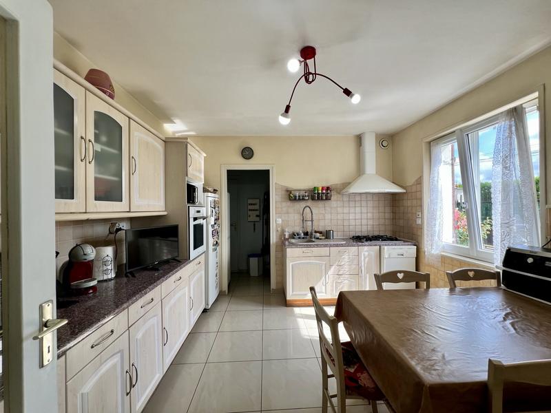 Maison - 105 m² - 5 pièces