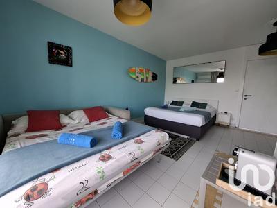 Studio - 25 m² - 1 pièce