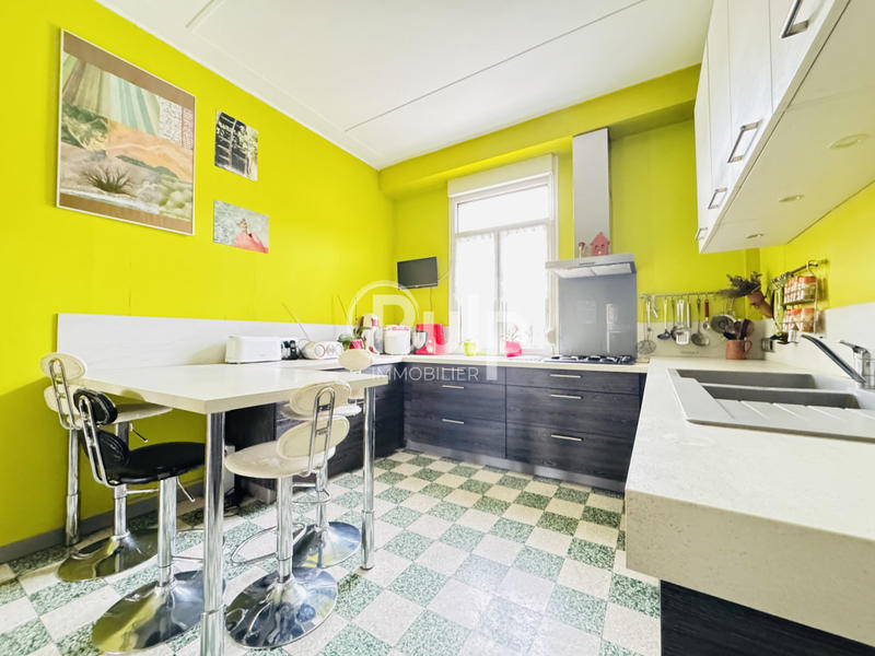 Maison de ville - 241 m² - 10 pièces