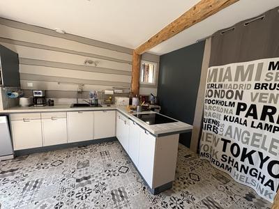 Maison - 110 m² - 4 pièces