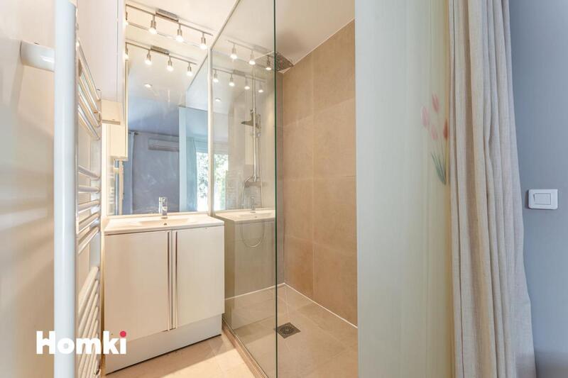 Appartement - 100 m² - 4 pièces