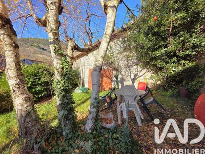 Maison - 103 m² - 4 pièces