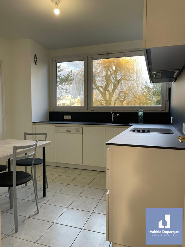 Appartement - 127 m² - 4 pièces