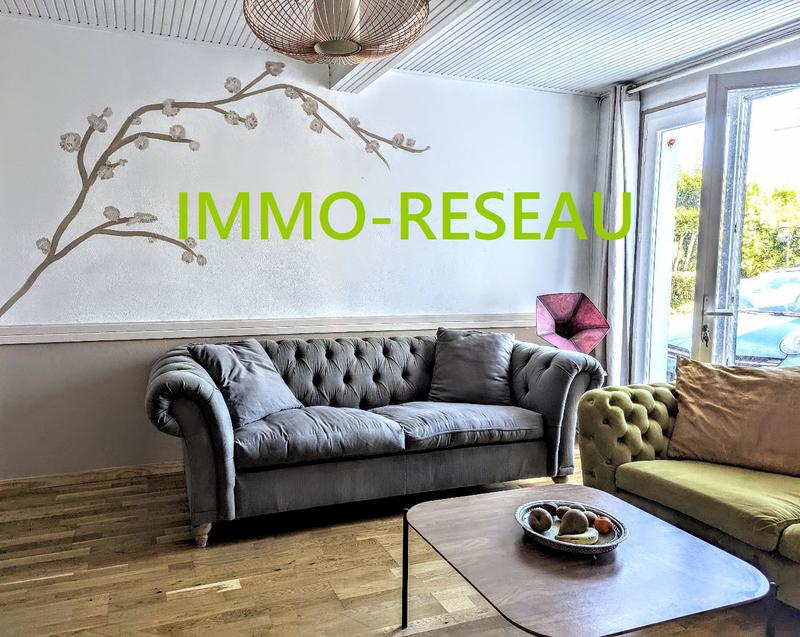 Maison - 285 m² - 8 pièces