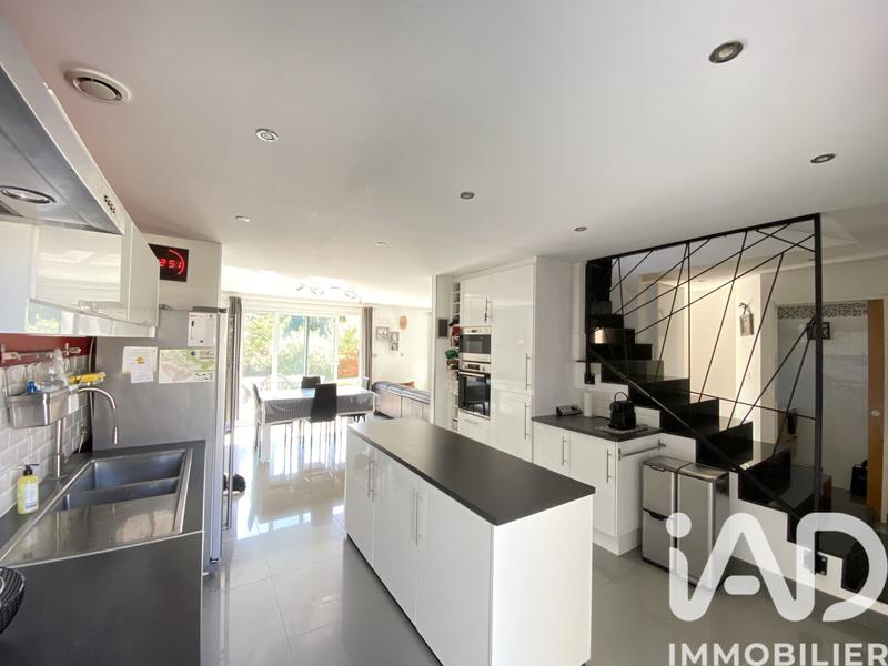 Maison - 124 m² - 6 pièces