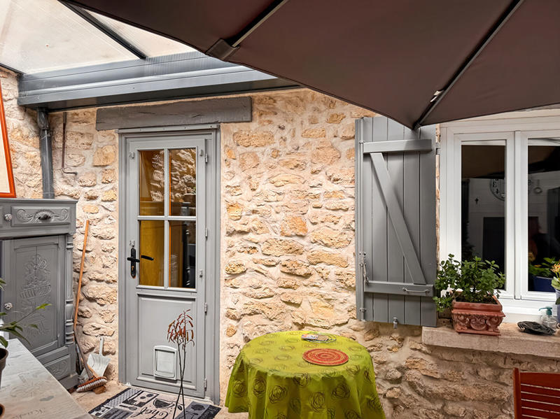 Maison - 141 m² - 8 pièces