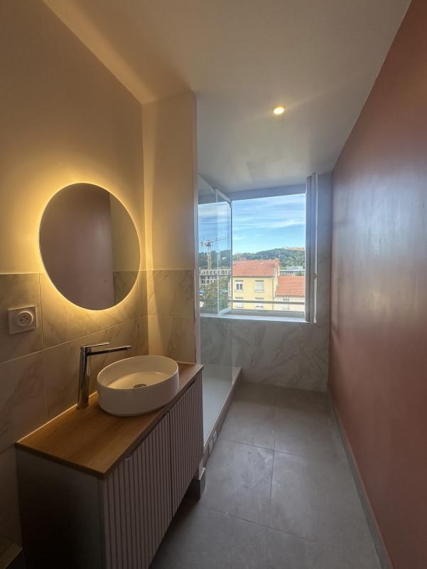 Appartement ancien - 54 m² - 2 pièces