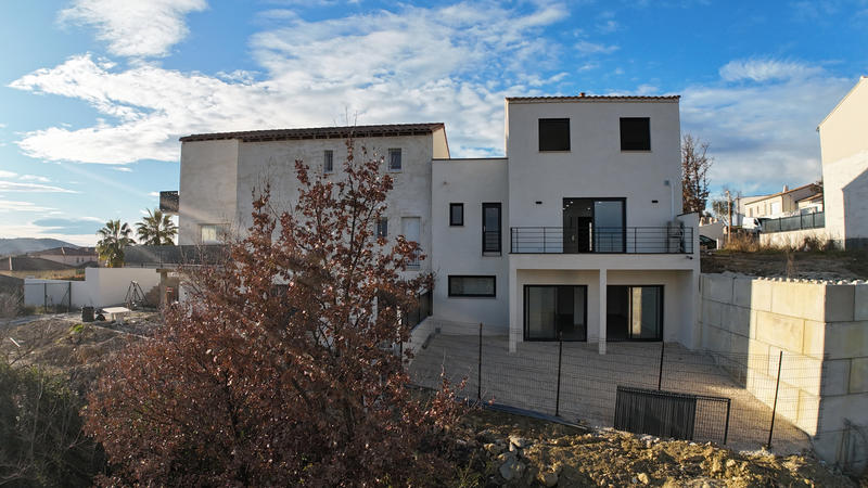 Maison - 118 m² - 6 pièces