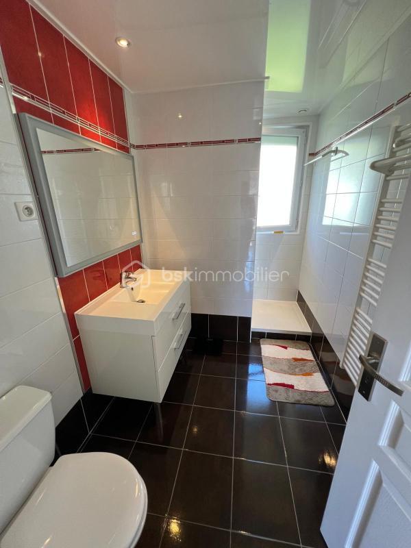 Maison - 157 m² - 7 pièces