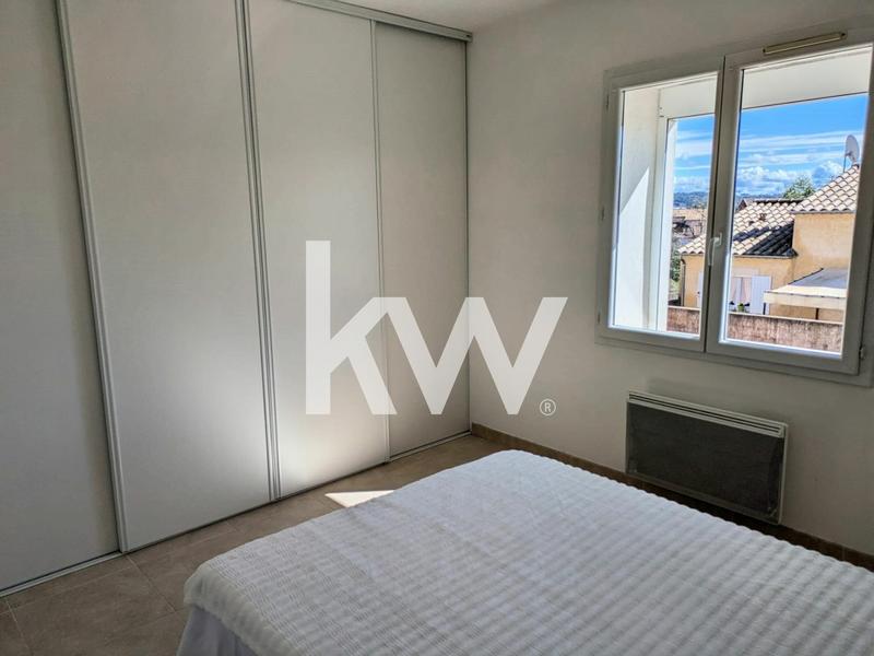 Maison - 99 m² - 4 pièces