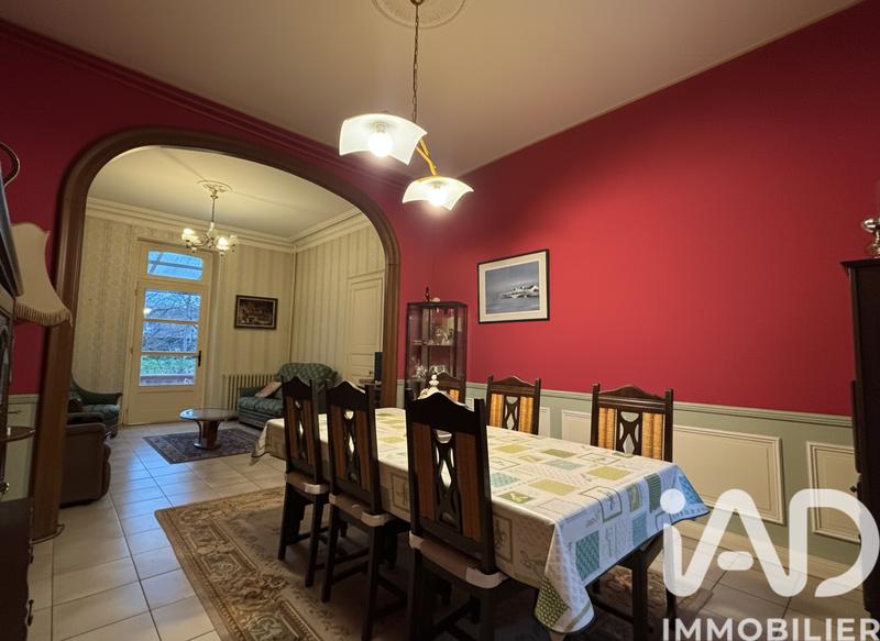 Maison de ville - 136 m² - 7 pièces