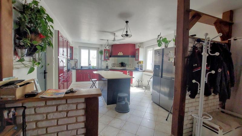 Maison - 195 m² - 6 pièces