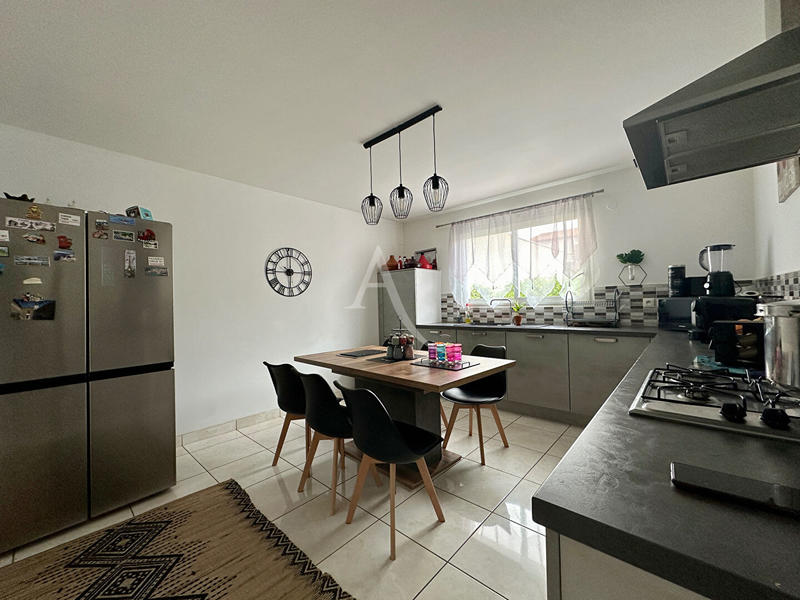 Maison - 145 m² - 4 pièces