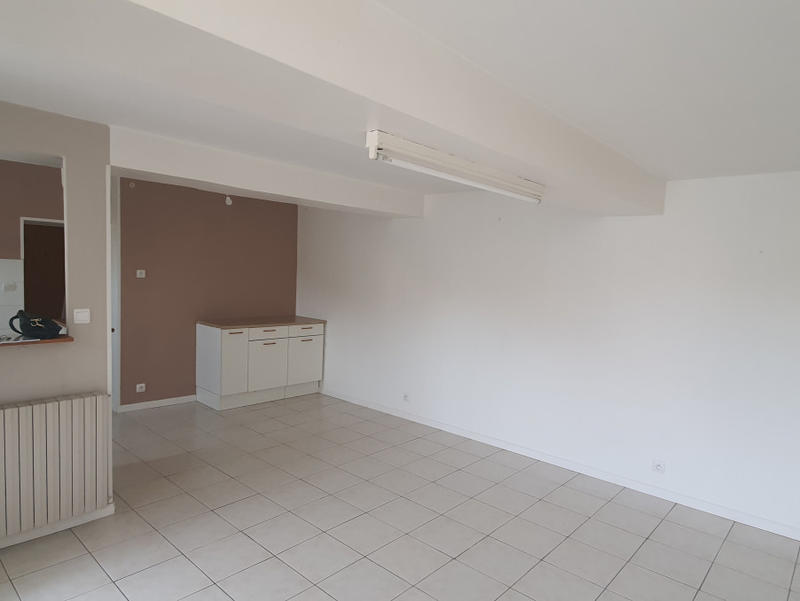 Maison - 121 m² - 6 pièces