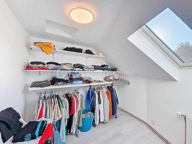 Maison - 104 m² - 5 pièces