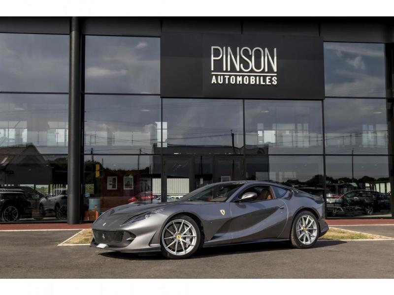 Ferrari 812 Superfast 6.5i V12 - Bvr