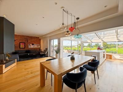 Appartement - 187 m² - 5 pièces