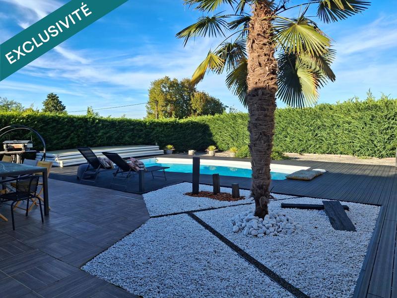 Villa - 200 m² - 9 pièces